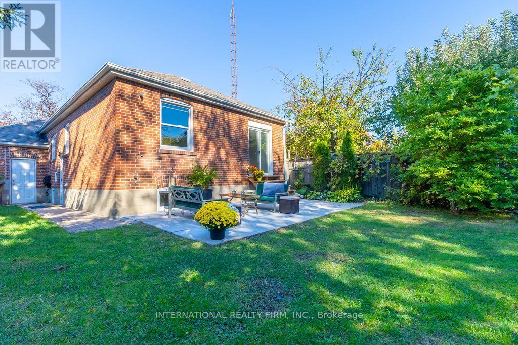 582 South Service Road, Mississauga, Ontario  L5G 2S6 - Photo 30 - W14083552