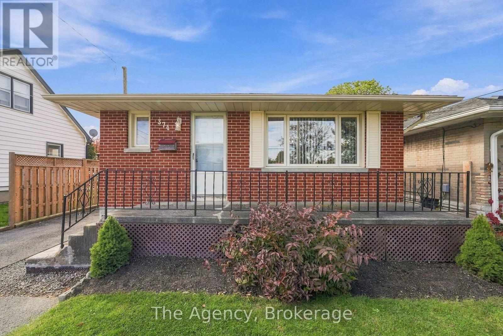 374 NIPIGON STREET, Oshawa, Ontario