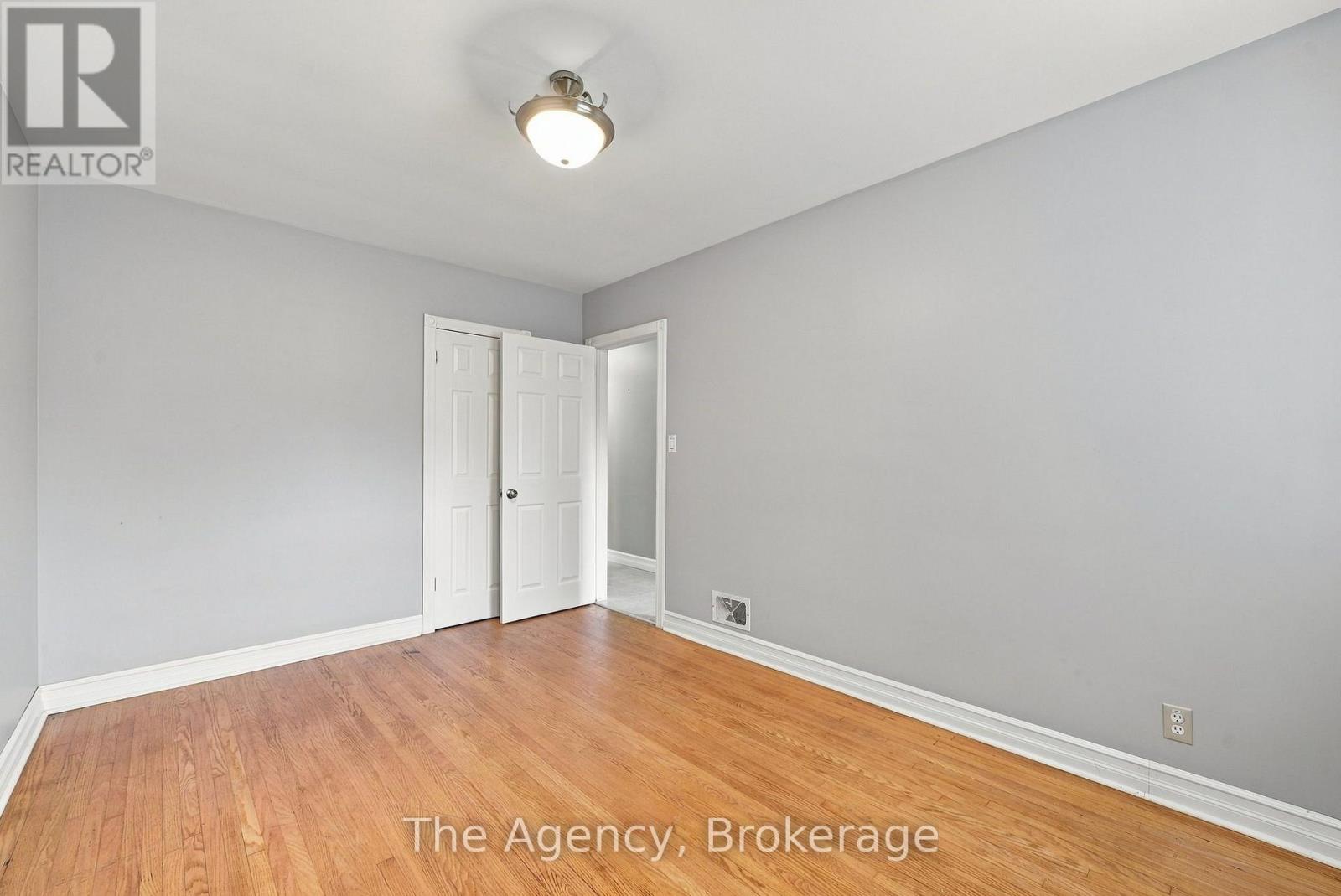 374 Nipigon Street, Oshawa, Ontario  L1J 4N9 - Photo 14 - E14093712