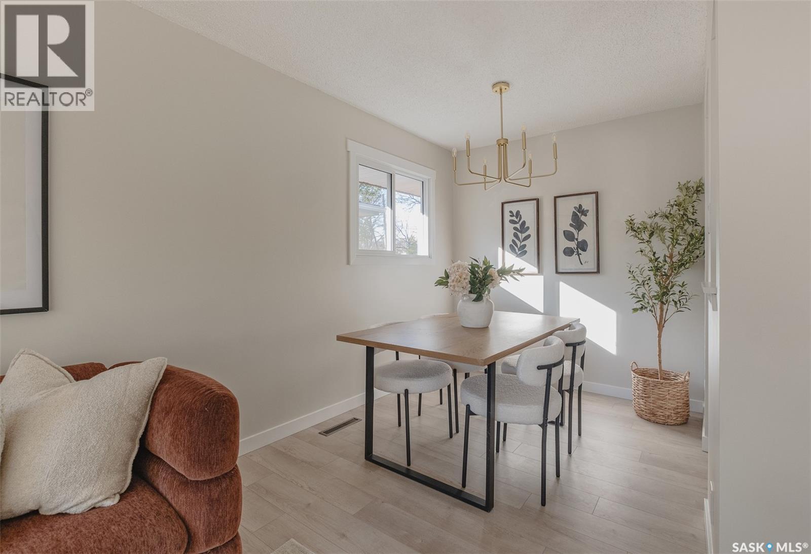 310 Garnet Street, Regina, Saskatchewan  S4T 2X5 - Photo 6 - SK051421