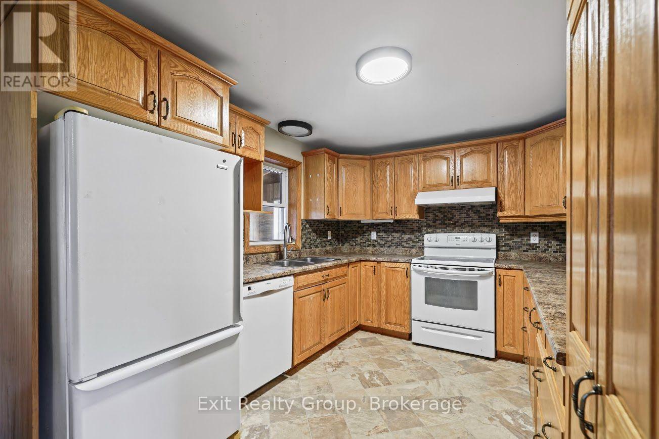 2343 Upper Flinton Road, Addington Highlands, Ontario  K0H 1P0 - Photo 3 - X14093600