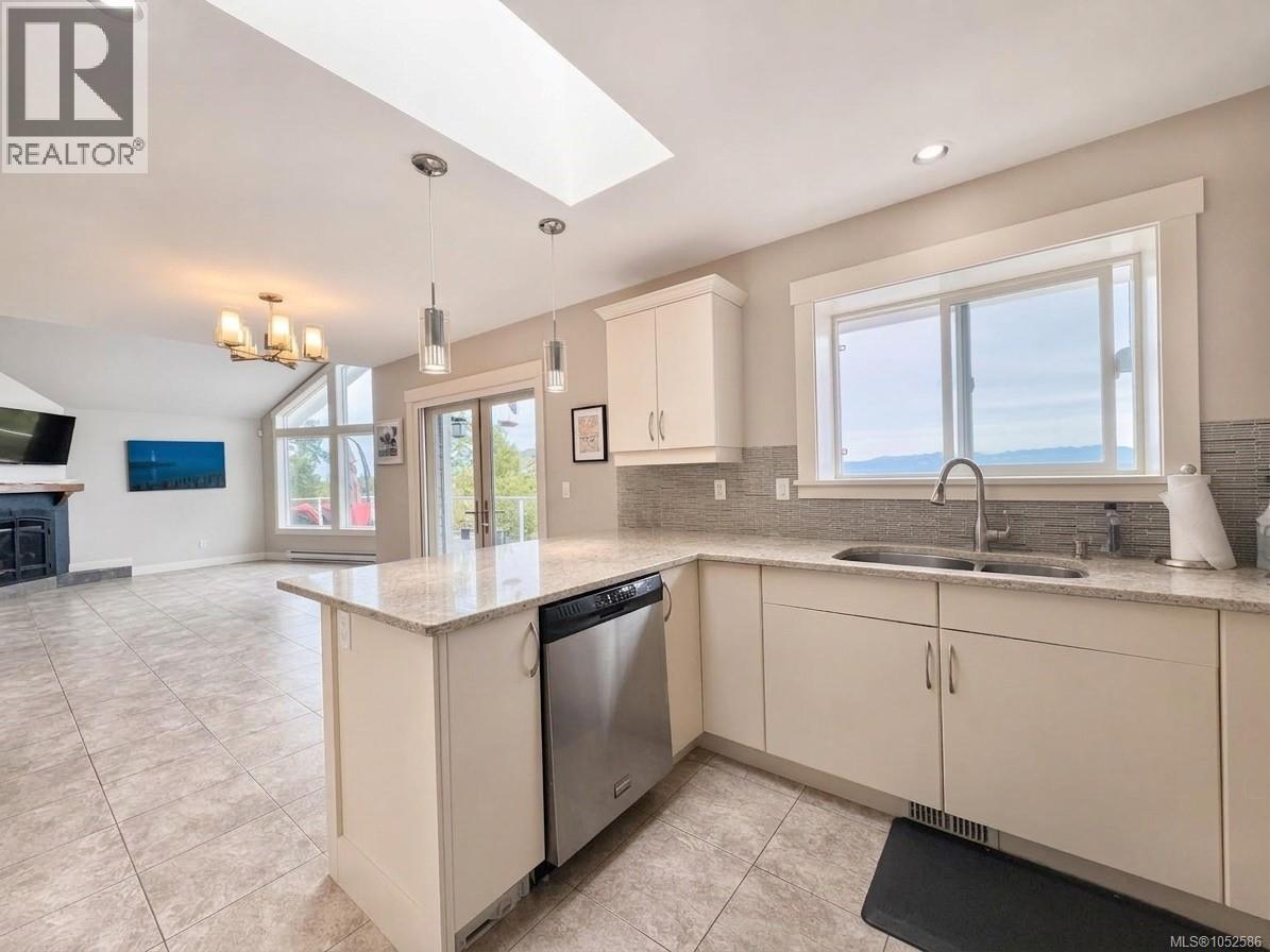8475 Lisa Lane, Lantzville, British Columbia  V0R 2H0 - Photo 13 - 1052586