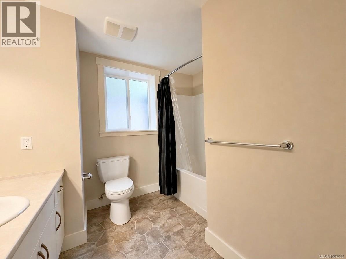 8475 Lisa Lane, Lantzville, British Columbia  V0R 2H0 - Photo 34 - 1052586