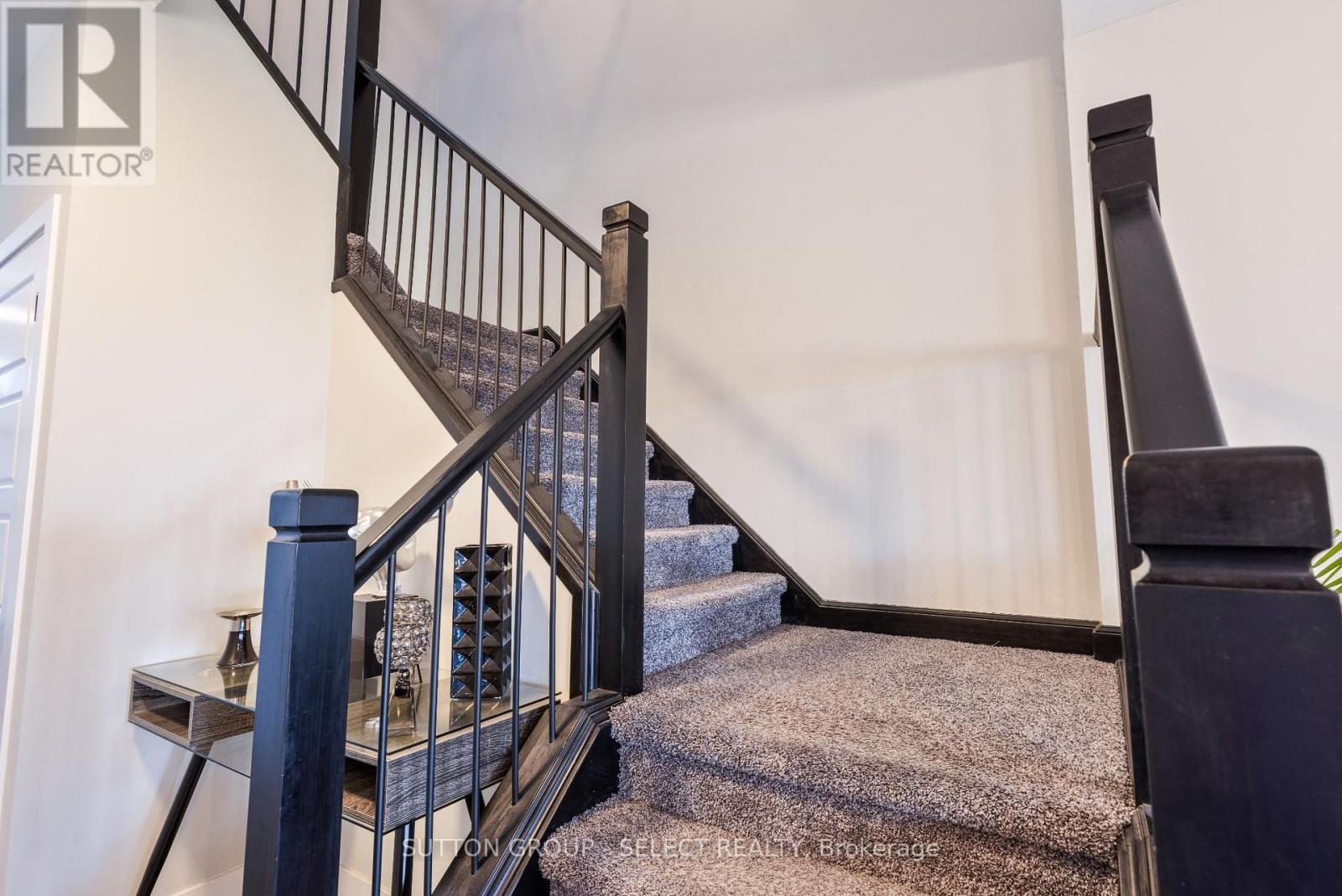 263 Winlow Way, Middlesex Centre, Ontario  N0L 1R0 - Photo 6 - X14093746