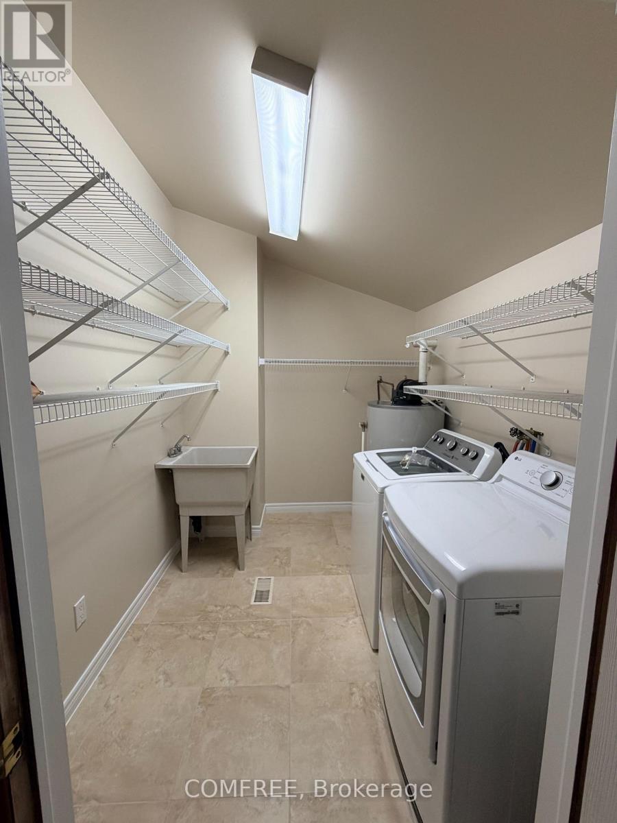 162 Grace Road, Tecumseh, Ontario  N8N 2G7 - Photo 12 - X14093674