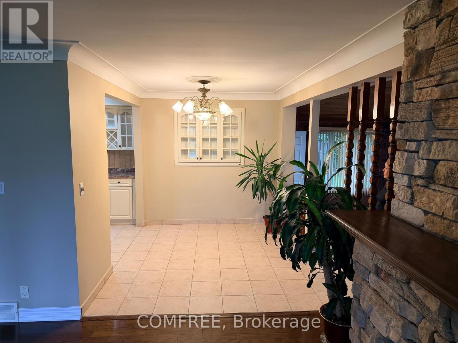 162 Grace Road, Tecumseh, Ontario  N8N 2G7 - Photo 5 - X14093674
