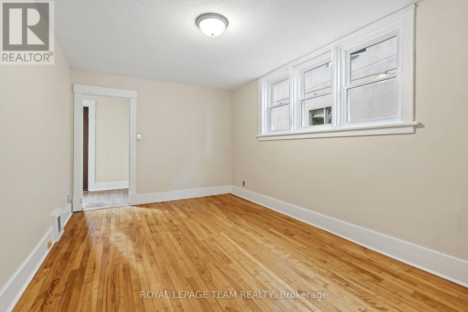 208 Holland Avenue, Ottawa, Ontario  K1Y 0Y5 - Photo 11 - X14093702