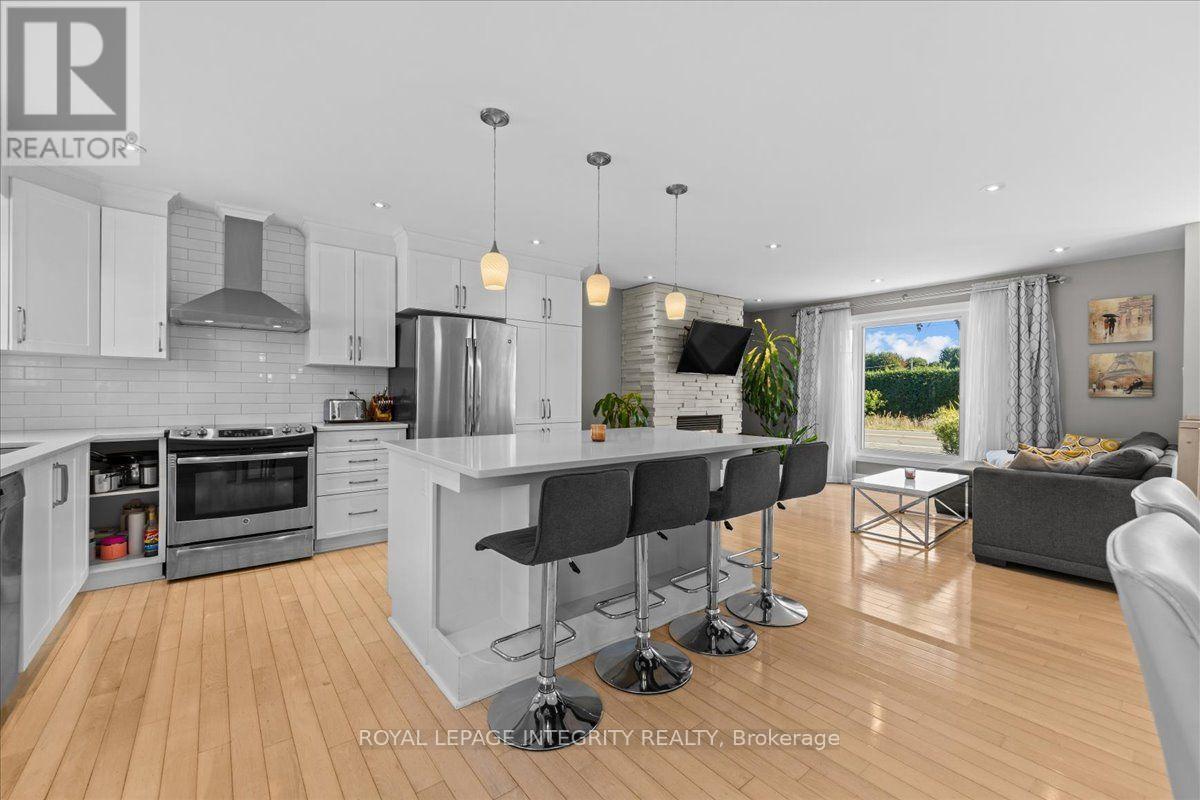 3073 Old Montreal Road, Ottawa, Ontario  K4C 1A9 - Photo 13 - X14093784