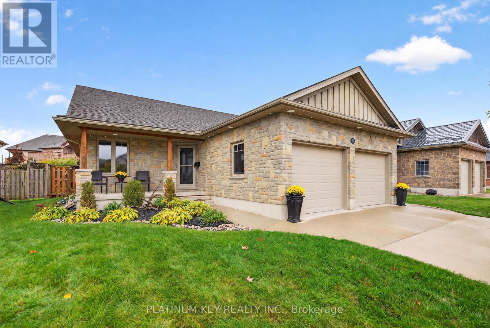 277 THORNE DRIVE, Strathroy-Caradoc, Ontario