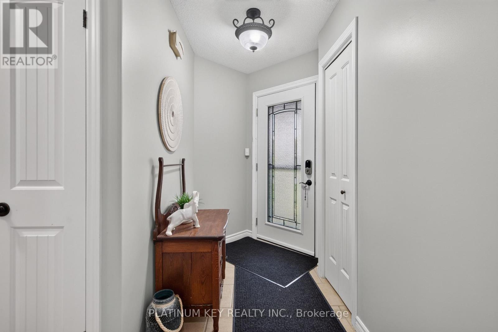 277 Thorne Drive, Strathroy-Caradoc, Ontario  N7G 4C9 - Photo 2 - X14092830