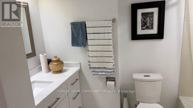 2804 - 77 Harbour Square, Toronto (Waterfront Communities), Ontario  M5J 2S2 - Photo 5 - C14093604