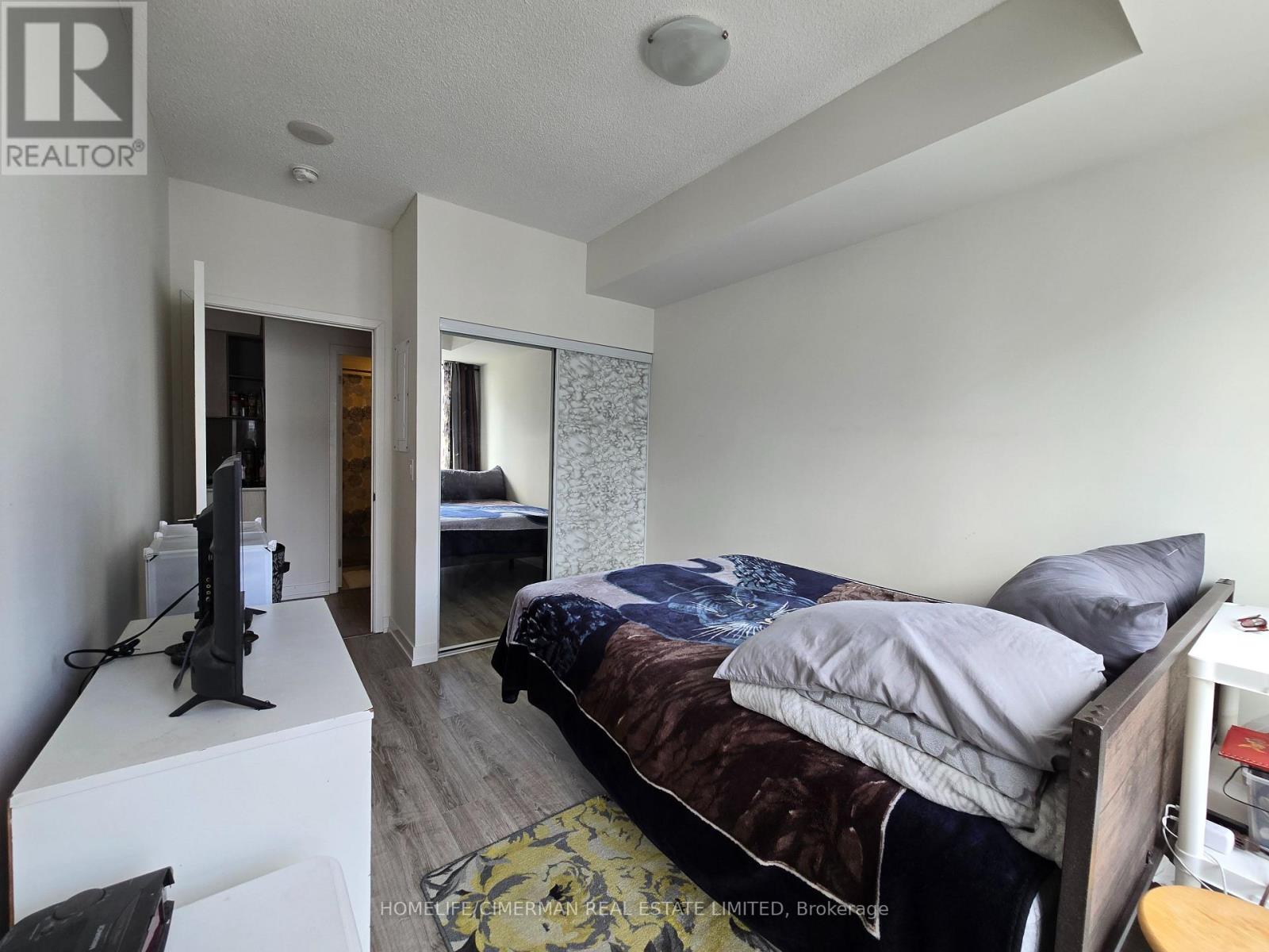 613 - 200 Sackville Street, Toronto (Regent Park), Ontario  M5A 0C4 - Photo 13 - C14093664