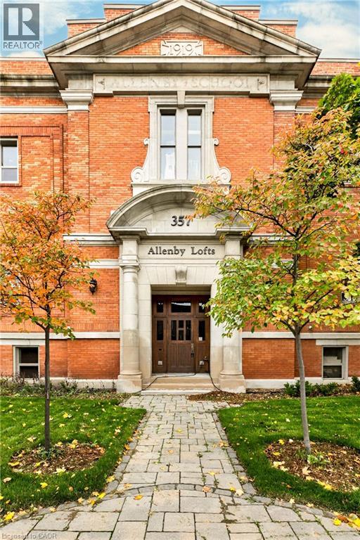 357 Hunter Street W Unit# 13