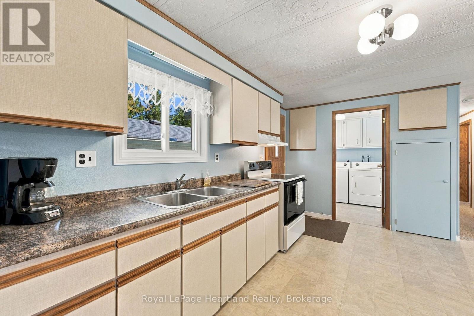 38 Miller Street, Strathroy-Caradoc (Sw), Ontario  N7G 1A6 - Photo 16 - X14093602