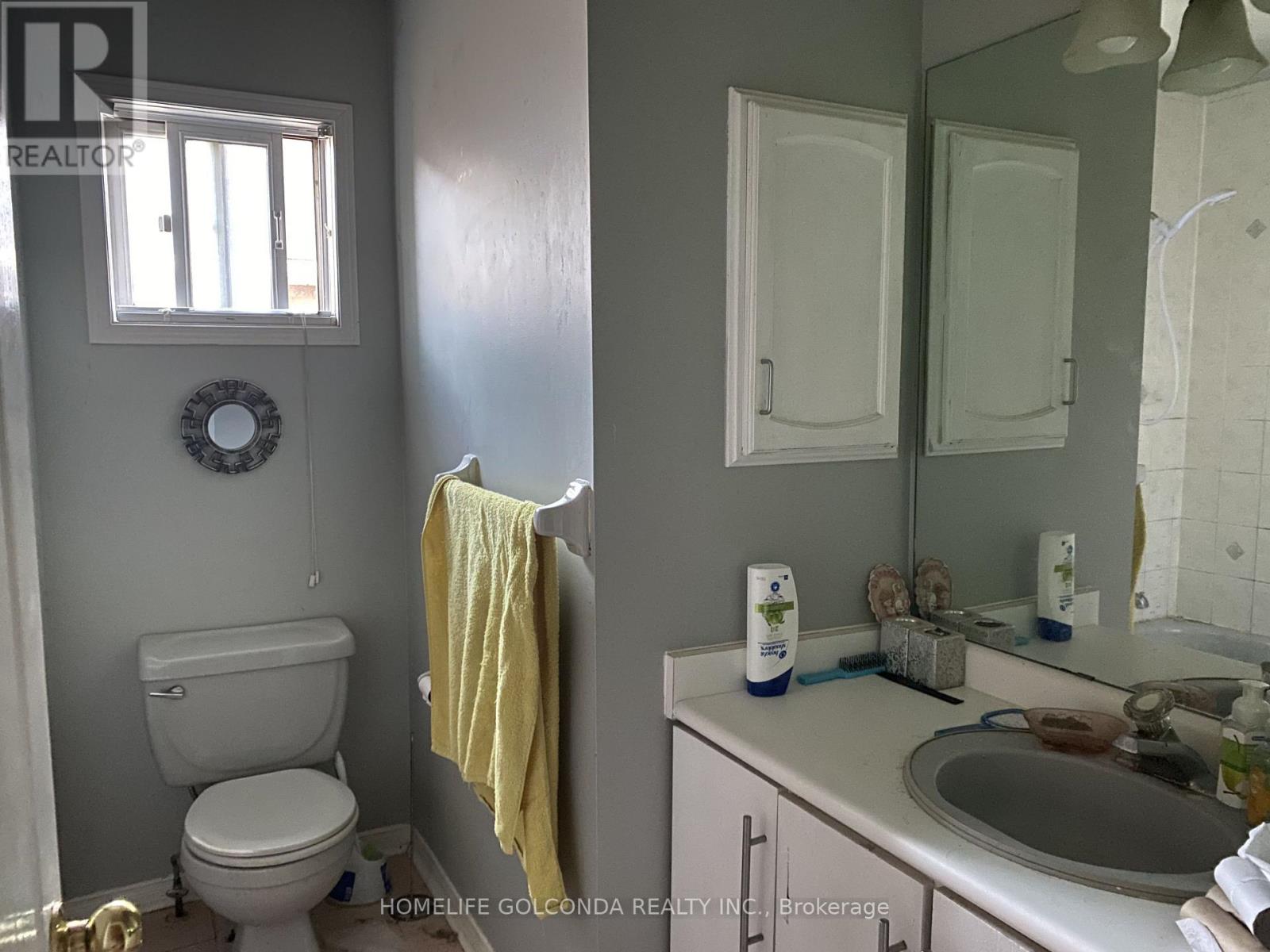 17 Hartrick Place, Whitby, Ontario L1R 2C3 - Photo 16 - E14093558