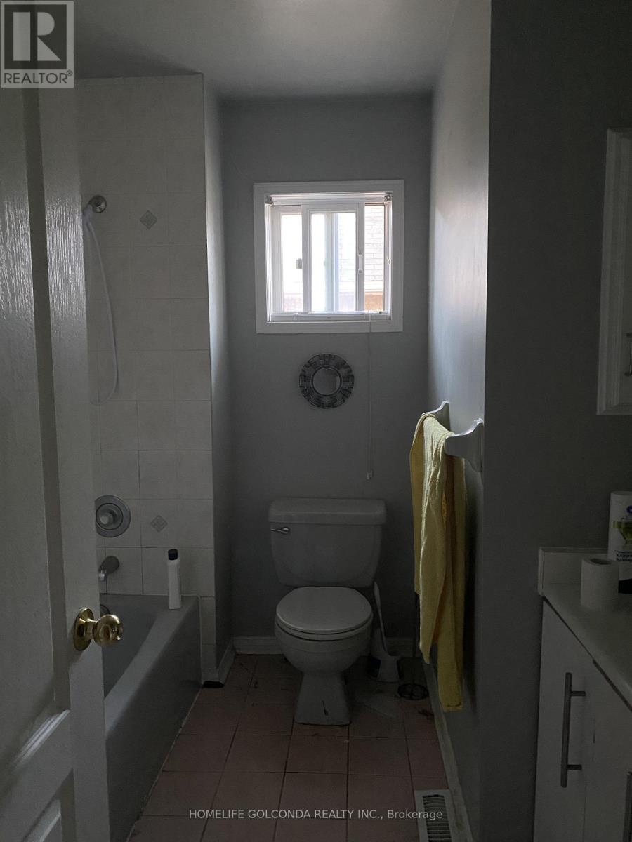17 Hartrick Place, Whitby, Ontario L1R 2C3 - Photo 17 - E14093558