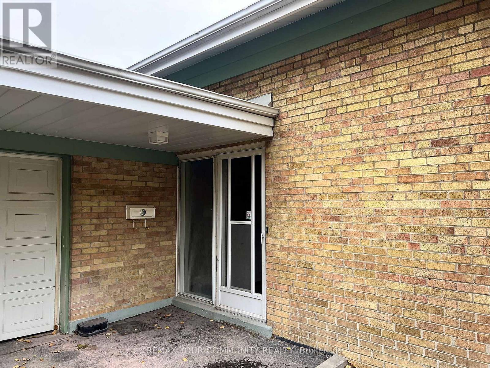49 Tedford Drive, Toronto, Ontario  M1R 1M2 - Photo 3 - E14093628