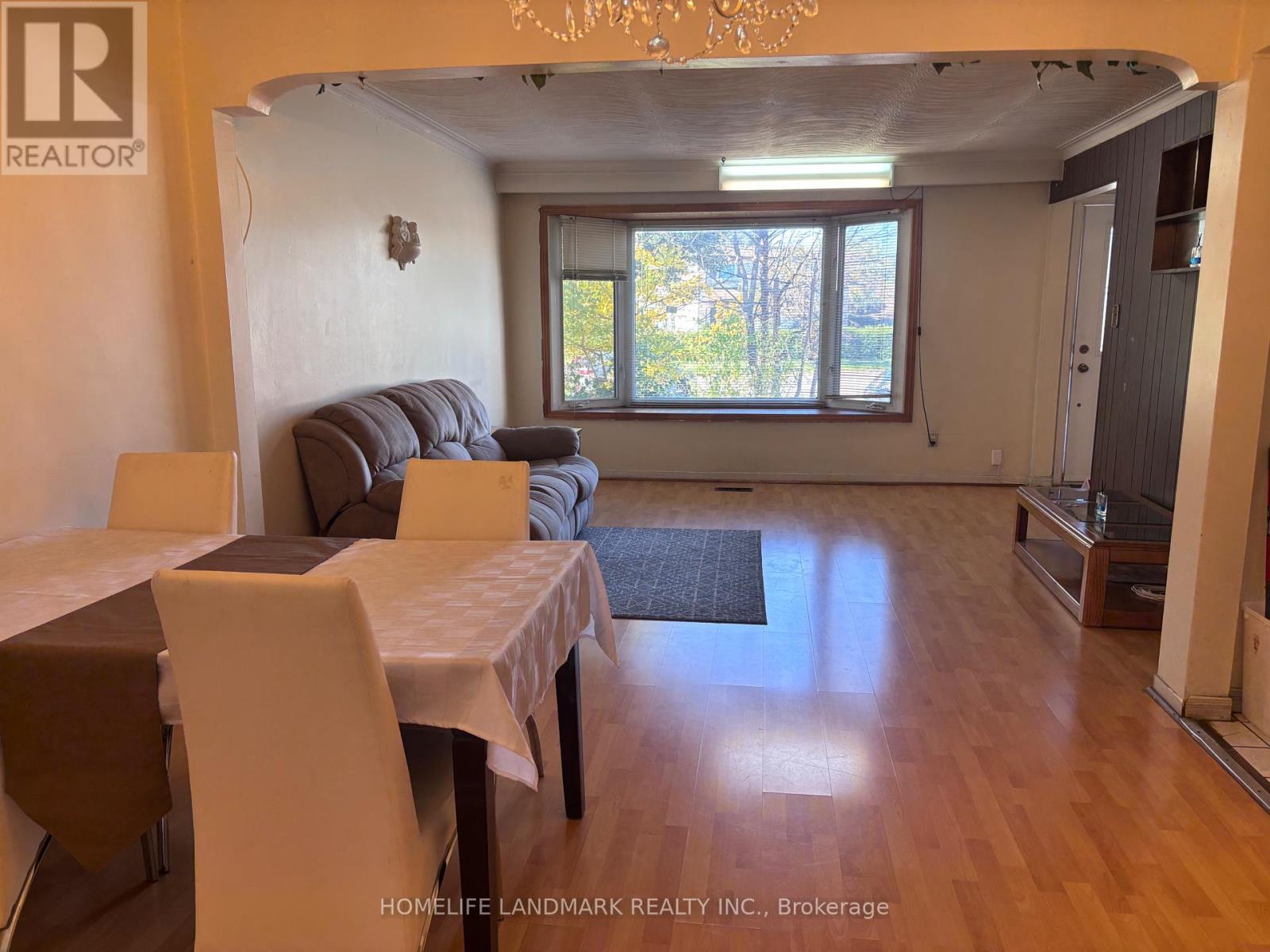 97 Tourmaline Drive, Toronto, Ontario  M1T 1X1 - Photo 3 - E13751282