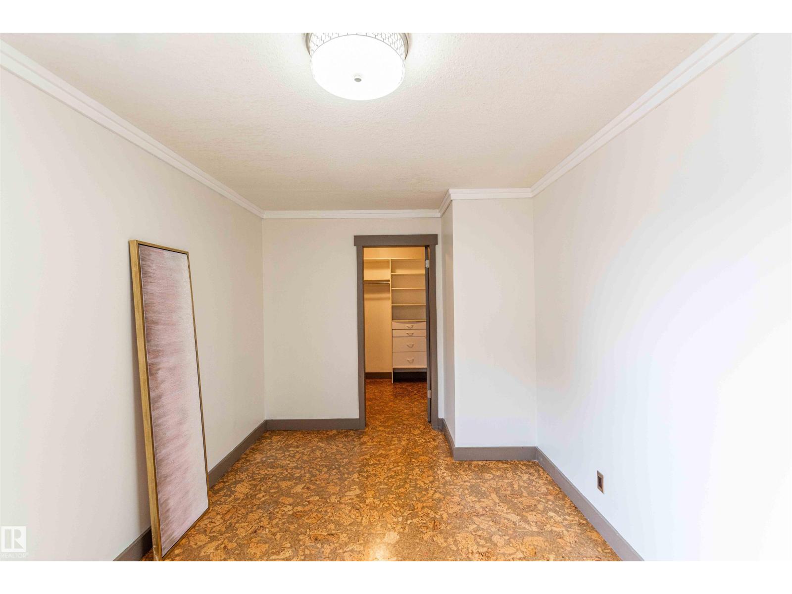 #302 10745 83 AV NW