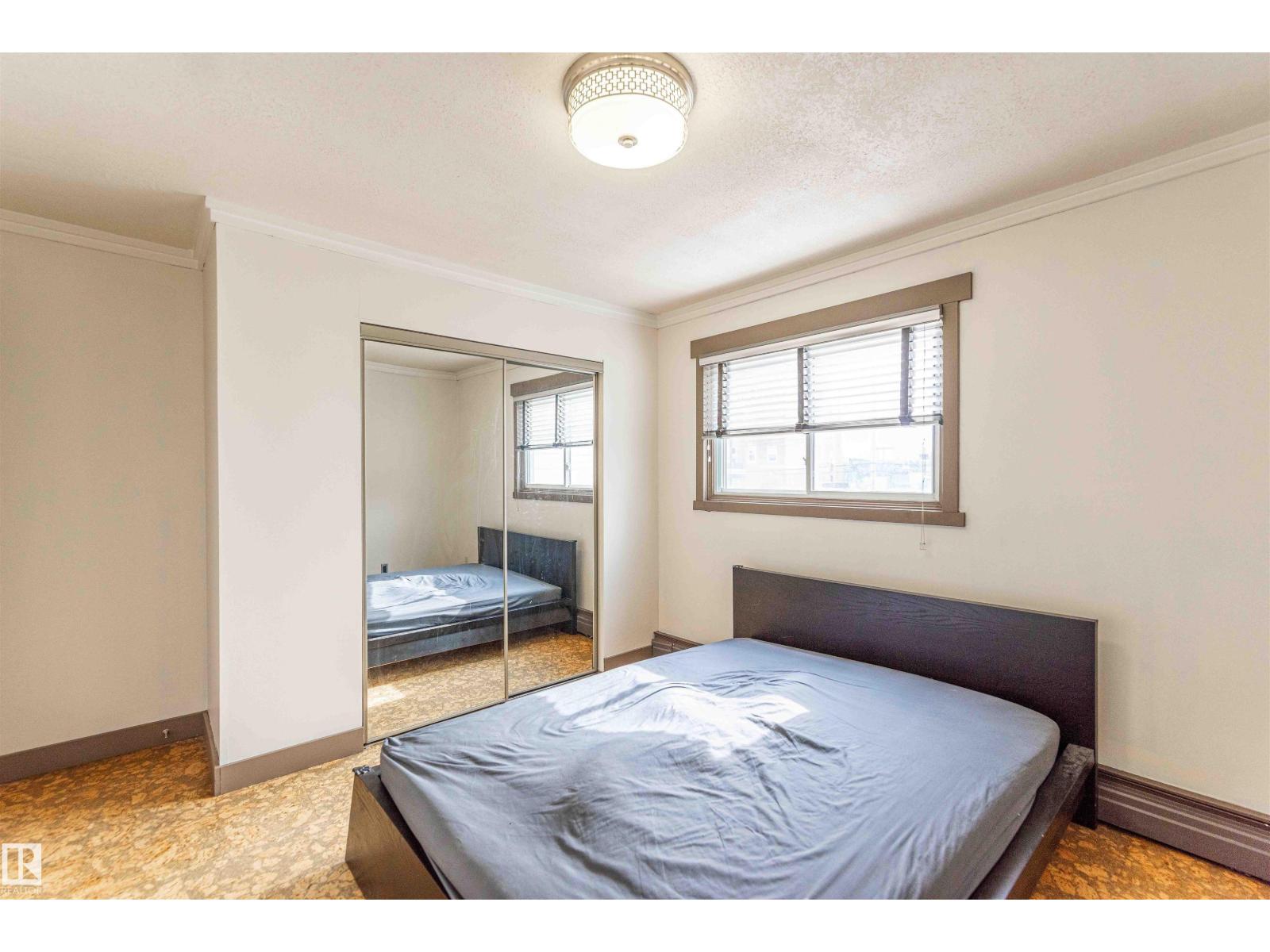 #302 10745 83 AV NW