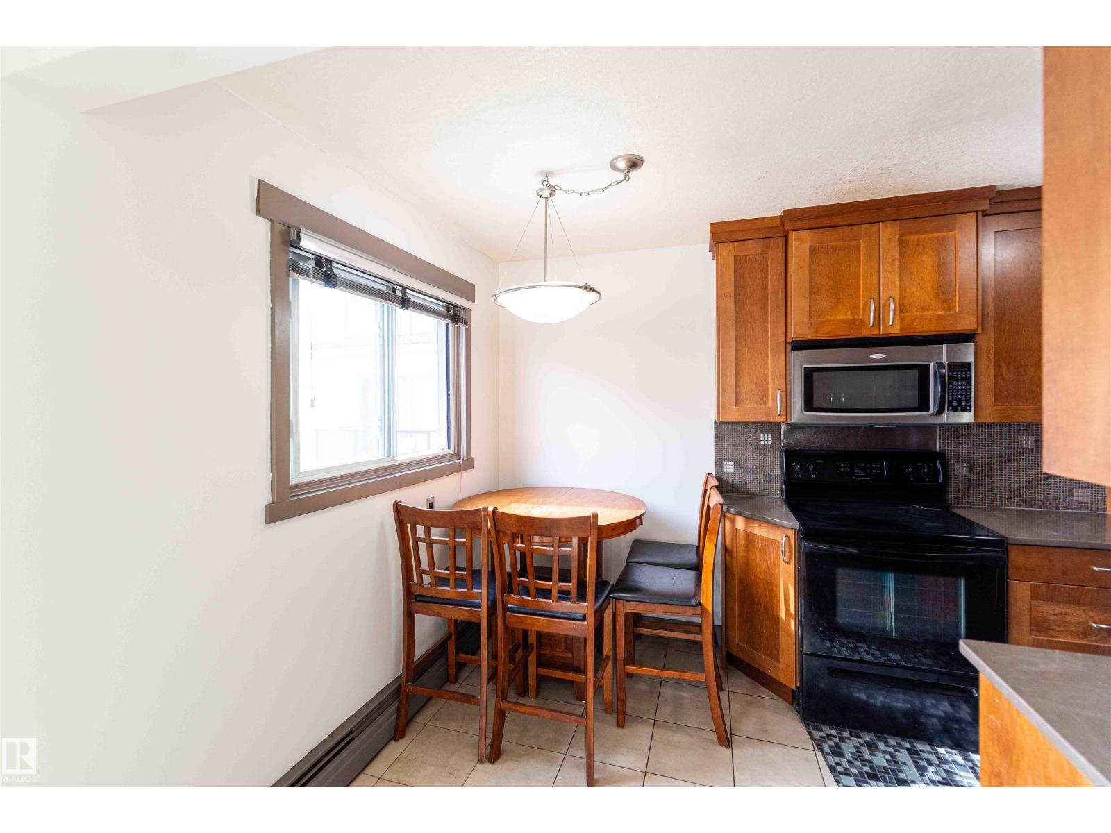 #302 10745 83 AV NW