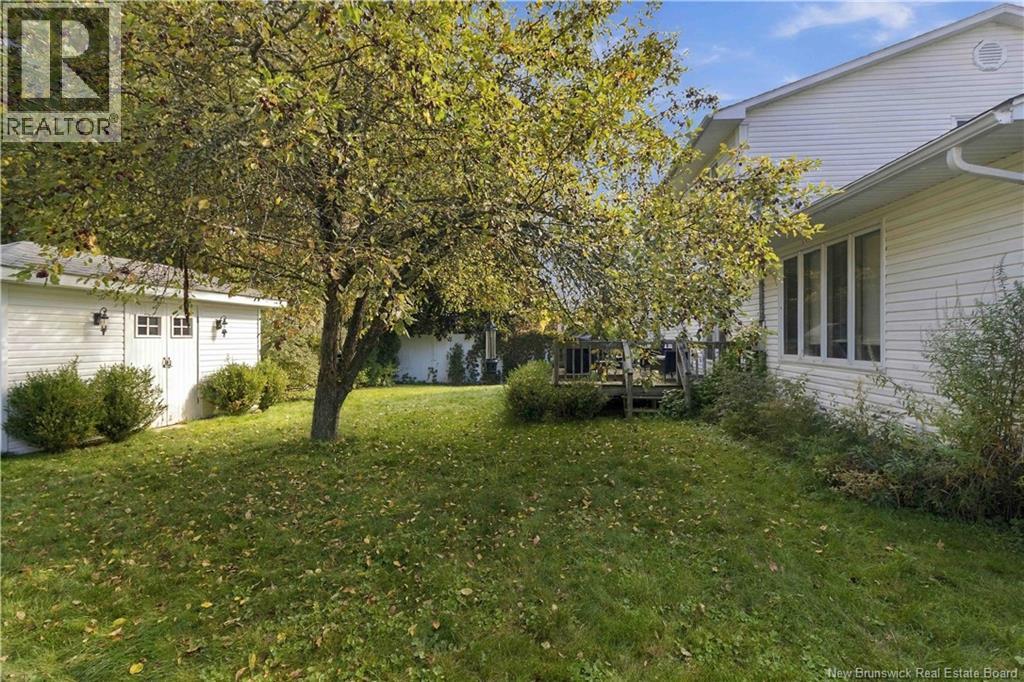 53 Brentwood Drive, Fredericton, New Brunswick  E3B 7A5 - Photo 42 - NB149931