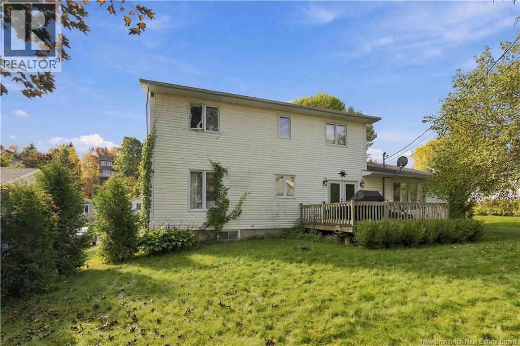 53 Brentwood Drive, Fredericton, New Brunswick  E3B 7A5 - Photo 40 - NB149931