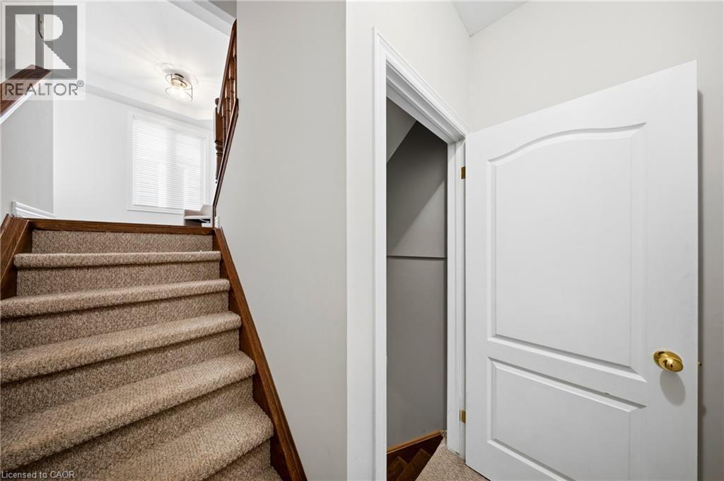 5300 Picketts Way, Burlington, Ontario  L7L 7J6 - Photo 33 - 40872017