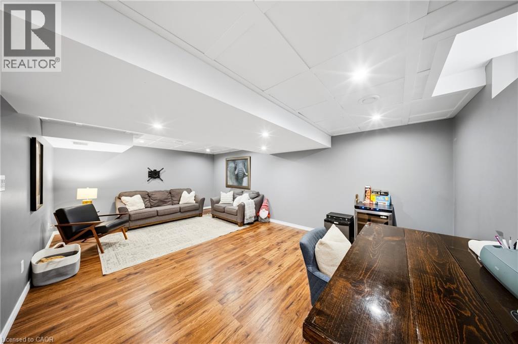 5300 Picketts Way, Burlington, Ontario  L7L 7J6 - Photo 43 - 40872017