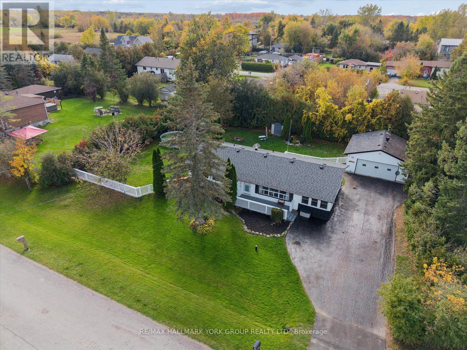 92 Sunset Beach Road, Georgina, Ontario  L0E 1N0 - Photo 3 - N14093596