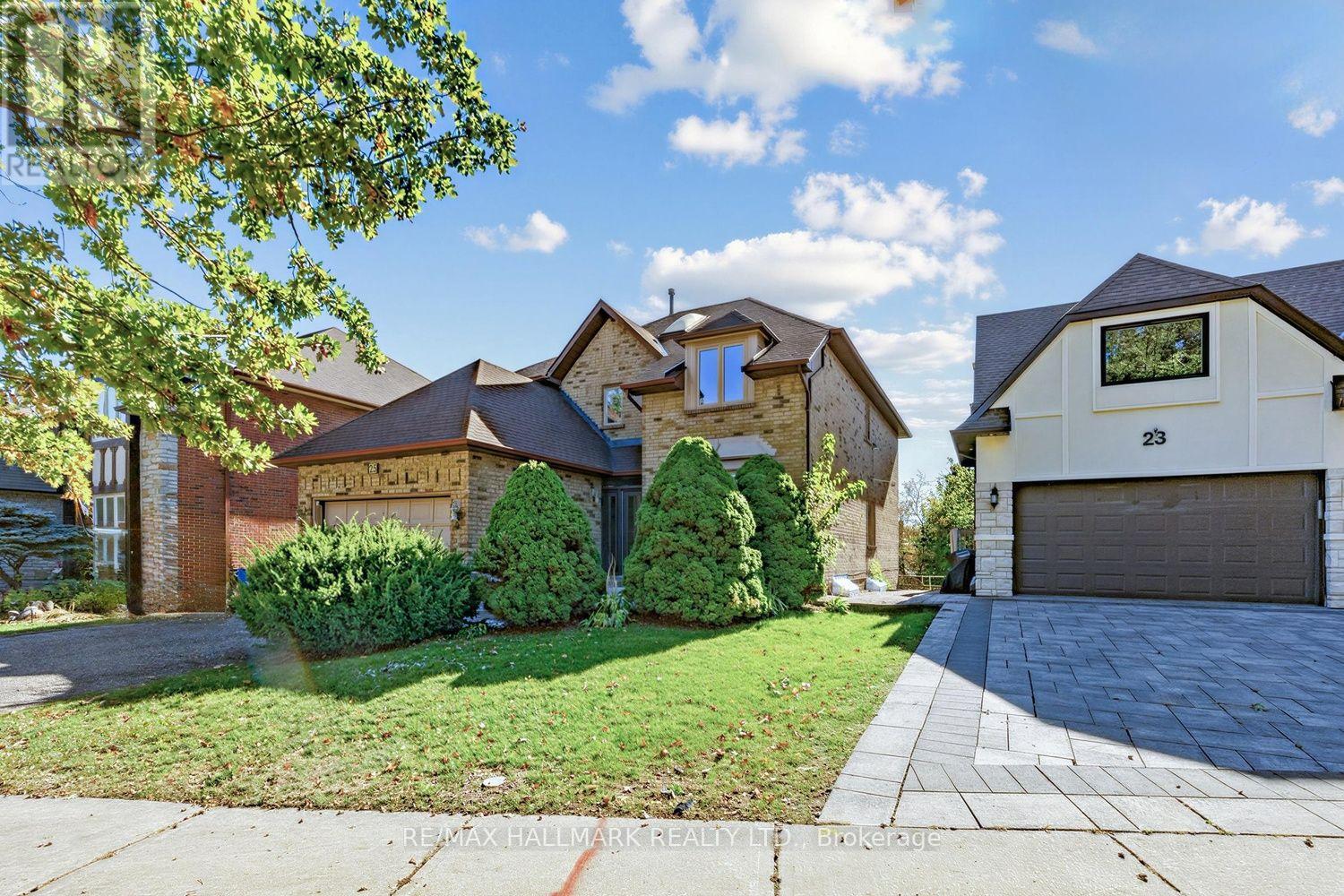 25 Cygnus Drive, Richmond Hill (Observatory), Ontario  L4C 8P1 - Photo 2 - N14093742