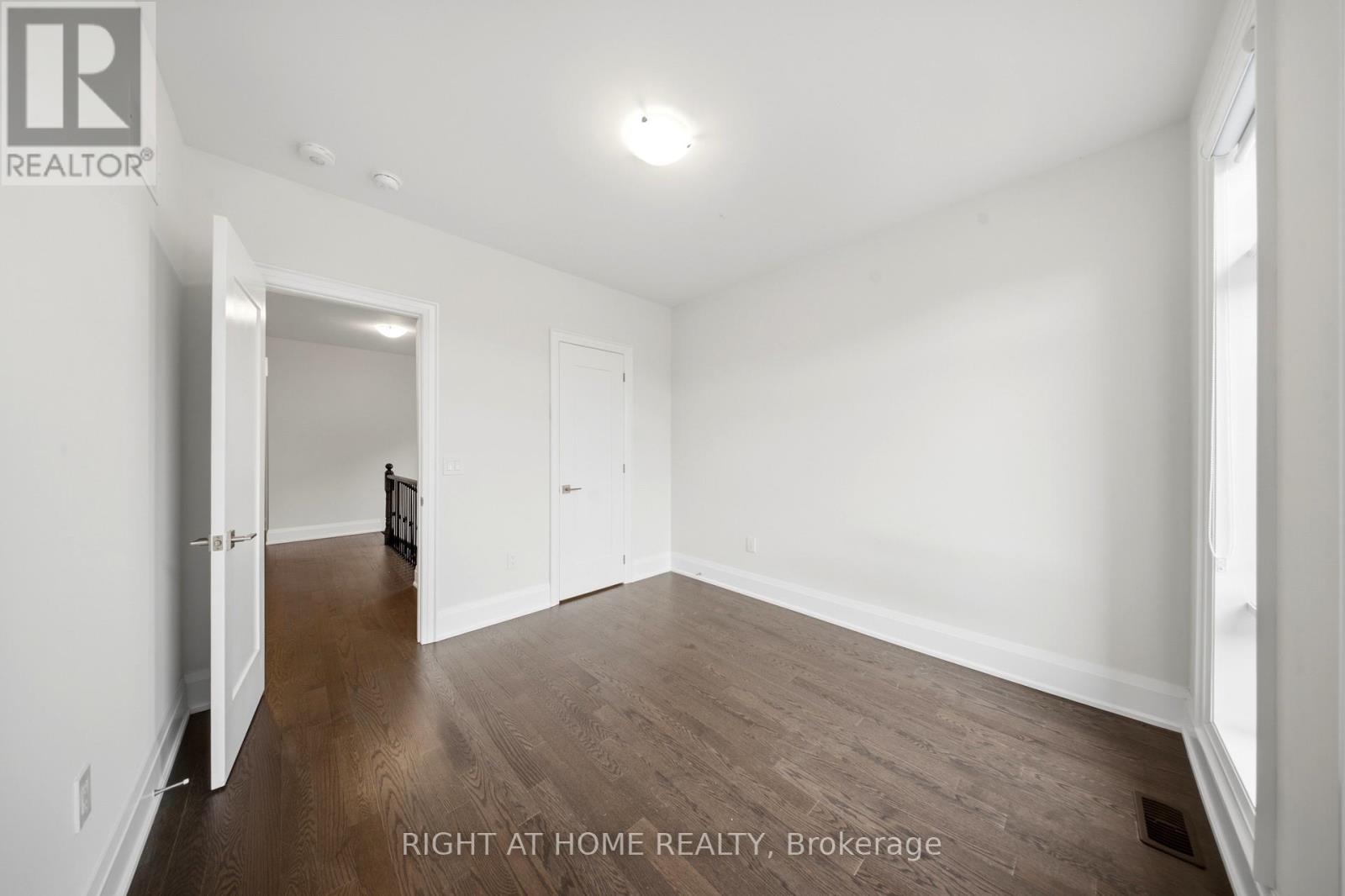 80 Tempel Street, Richmond Hill, Ontario  L4E 1K6 - Photo 23 - N14093802