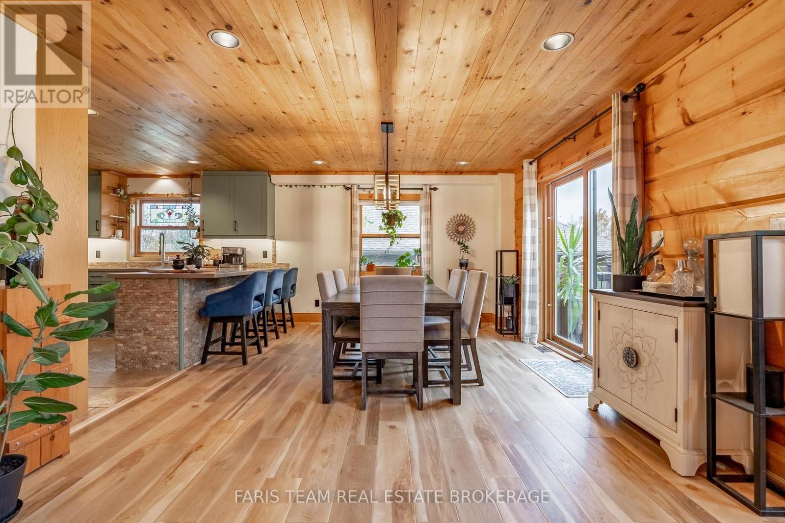 17 Bridle Path, Oro-Medonte (Horseshoe Valley), Ontario  L0L 2L0 - Photo 10 - S14093684