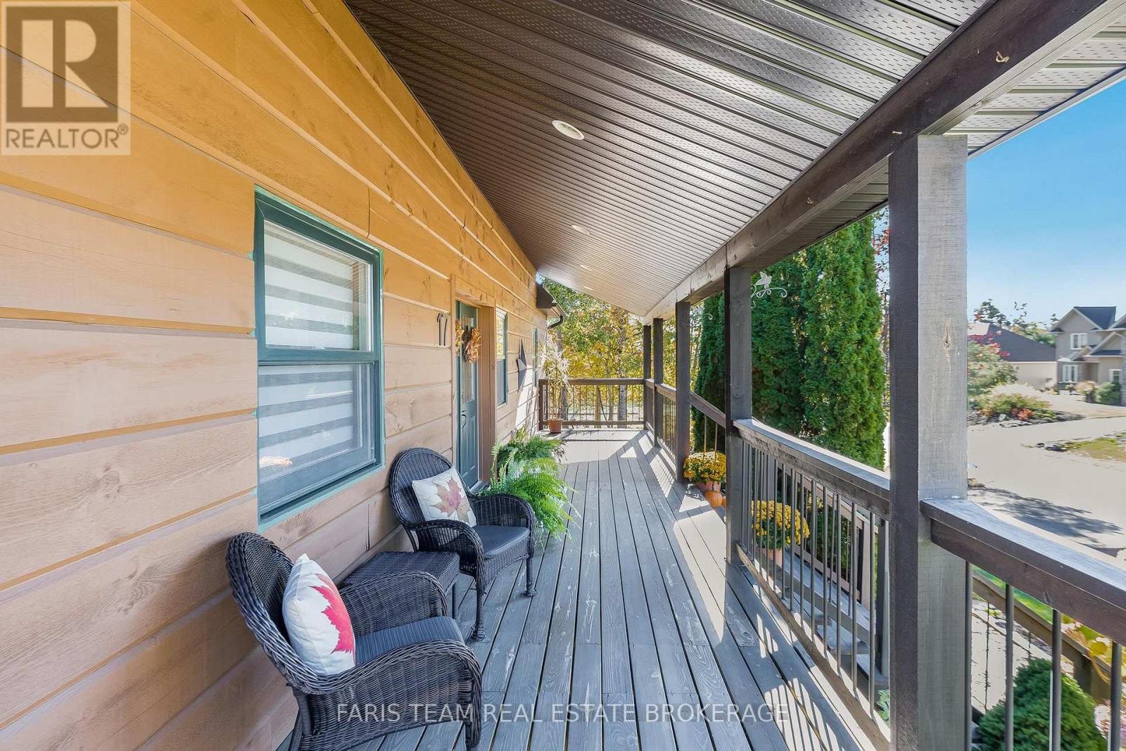 17 Bridle Path, Oro-Medonte (Horseshoe Valley), Ontario  L0L 2L0 - Photo 4 - S14093684
