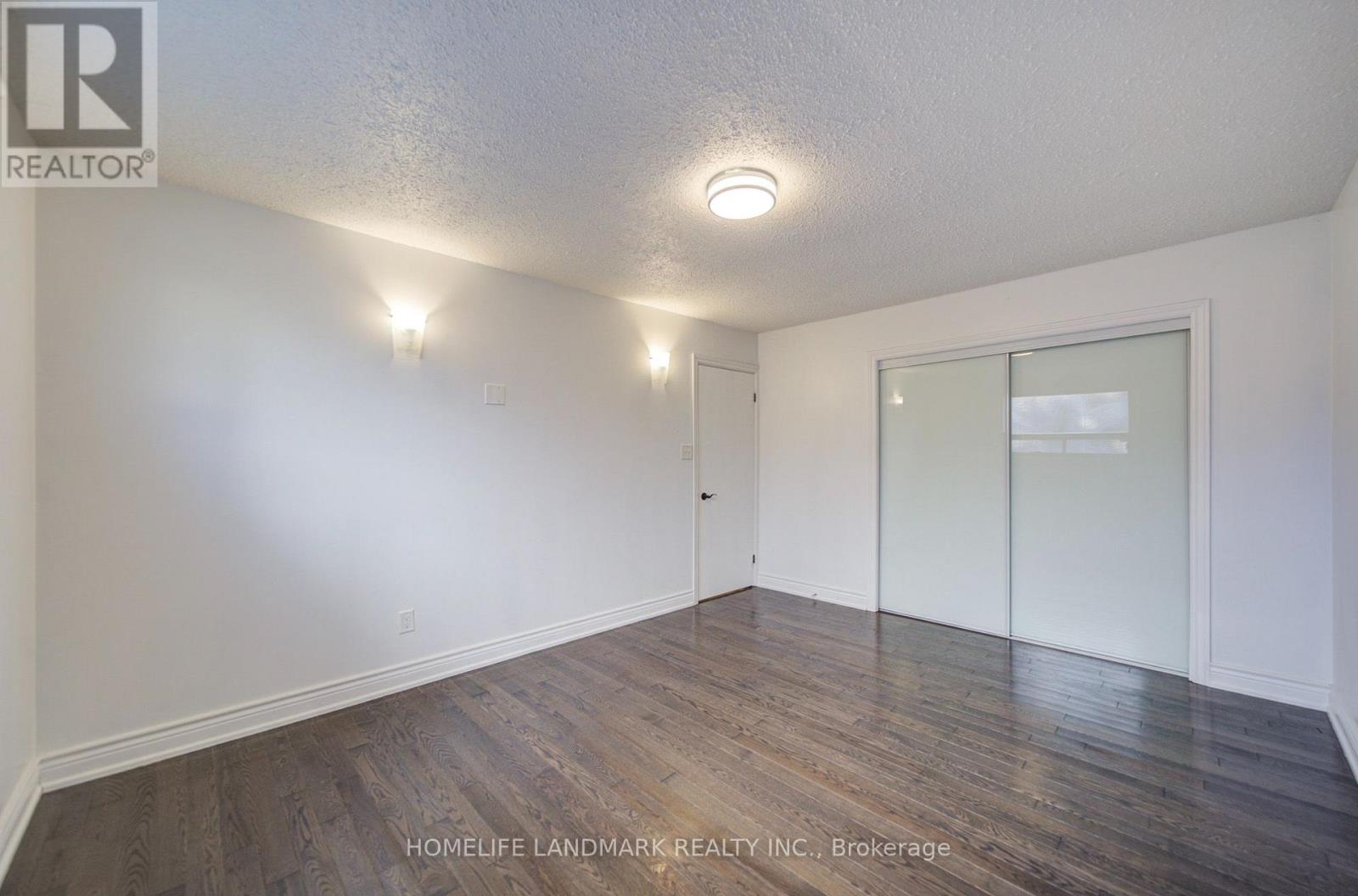 7 Huron Street, Barrie (North Shore), Ontario  L4M 5H2 - Photo 17 - S14093758