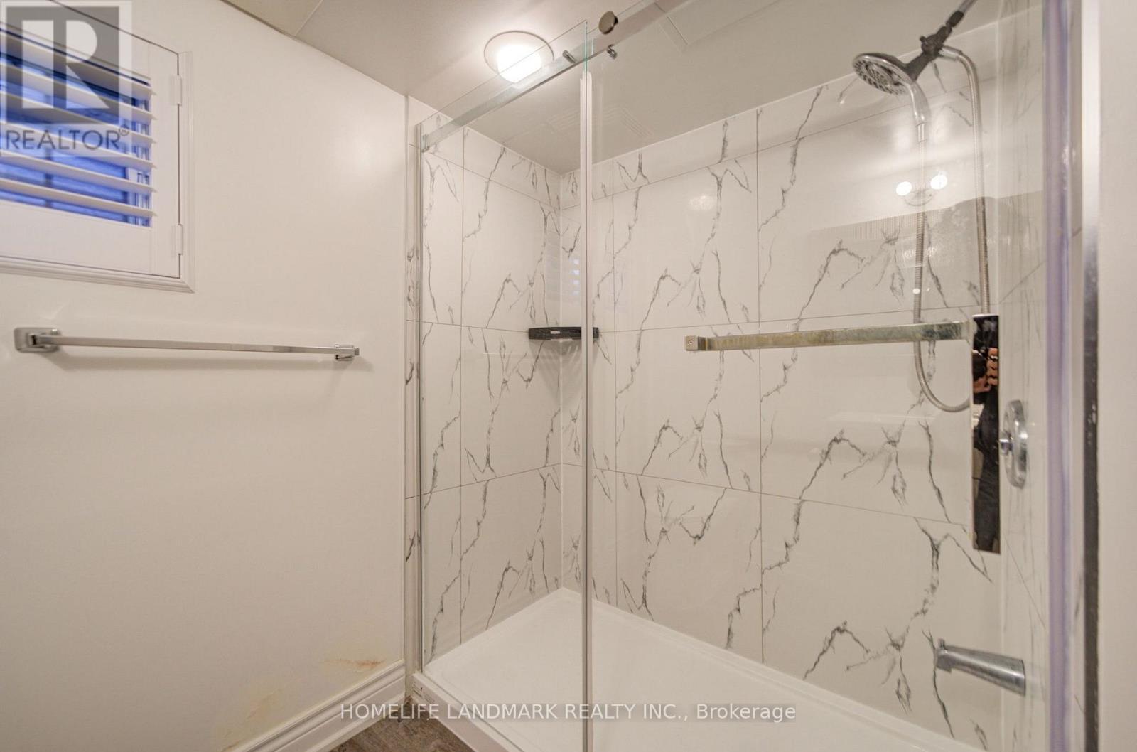 7 Huron Street, Barrie (North Shore), Ontario  L4M 5H2 - Photo 34 - S14093758