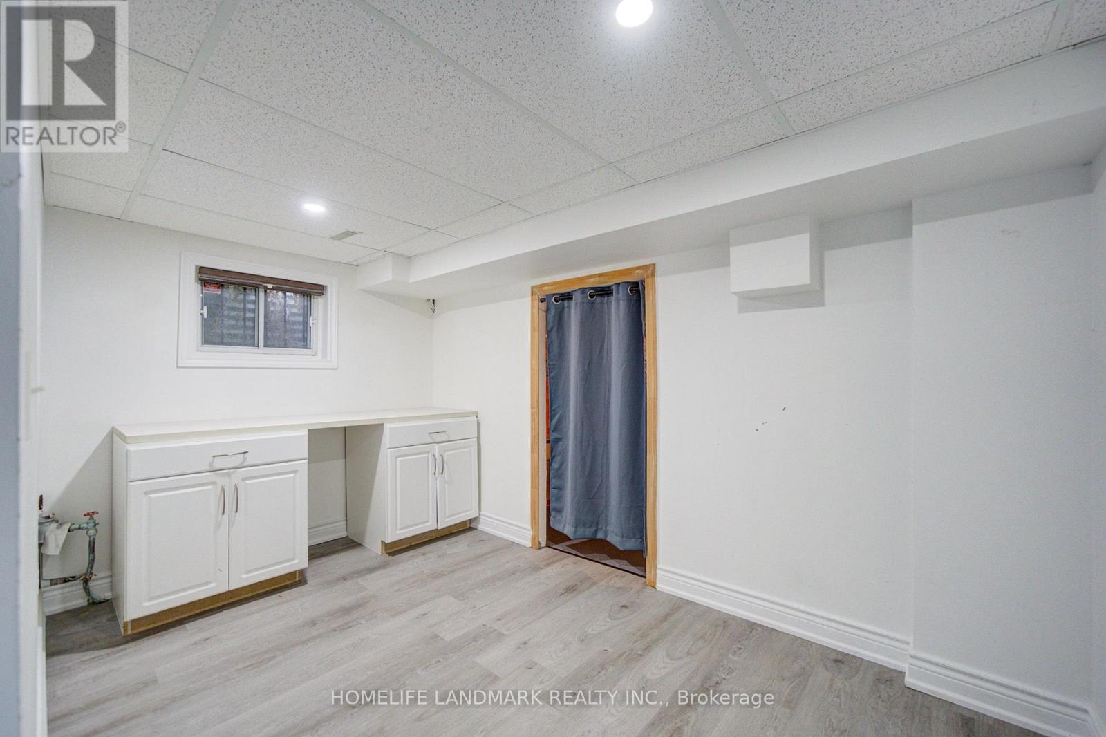 7 Huron Street, Barrie (North Shore), Ontario  L4M 5H2 - Photo 37 - S14093758