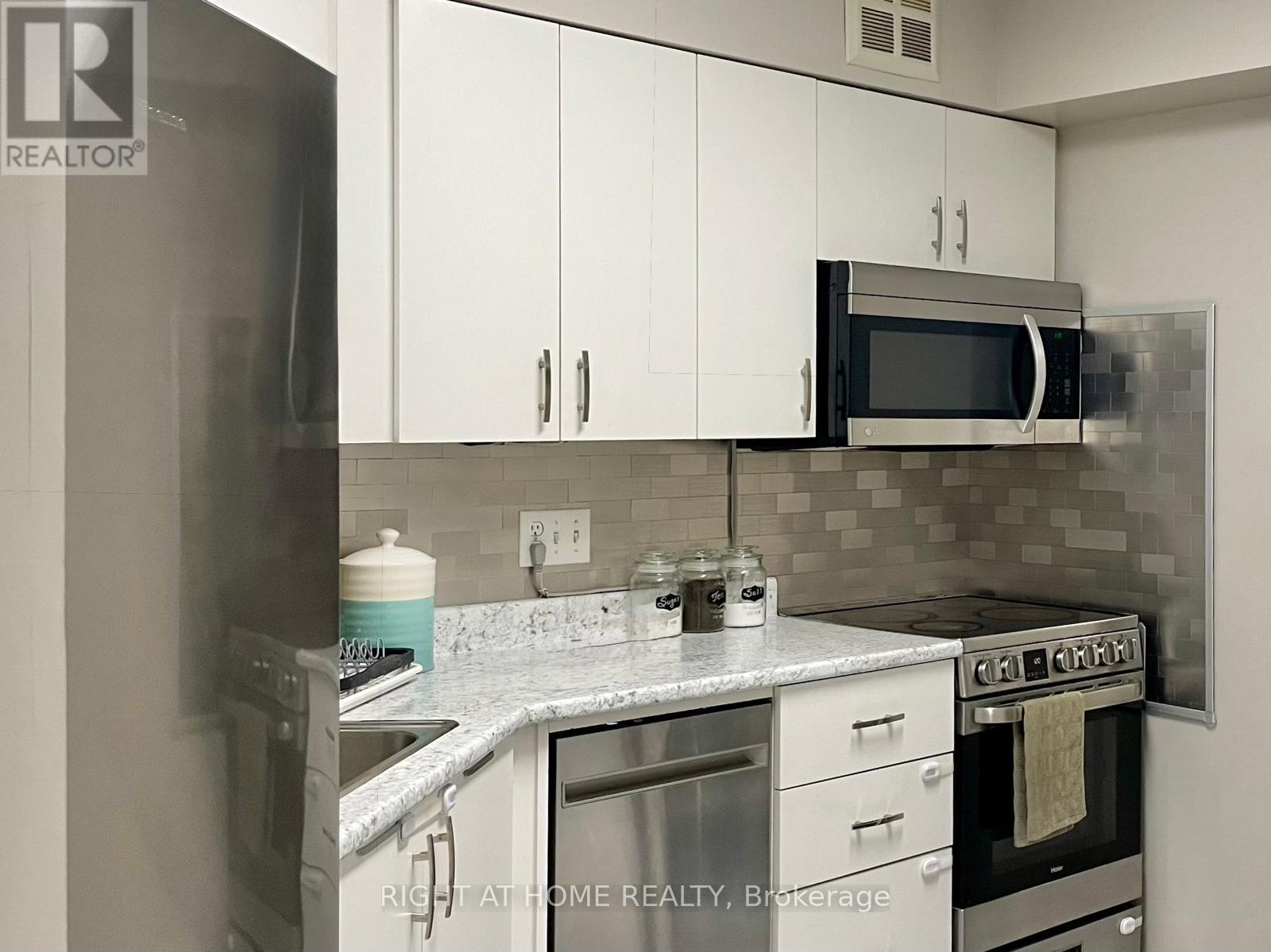 231 - 22 Southport Street, Toronto, Ontario  M6S 4Y9 - Photo 12 - W14093590