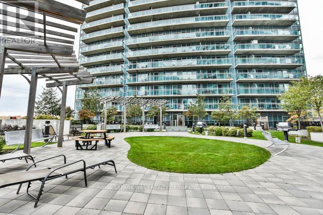 1323 - 165 Legion Road N, Toronto, Ontario M8Y 0A3 - Photo 2 - W14093650