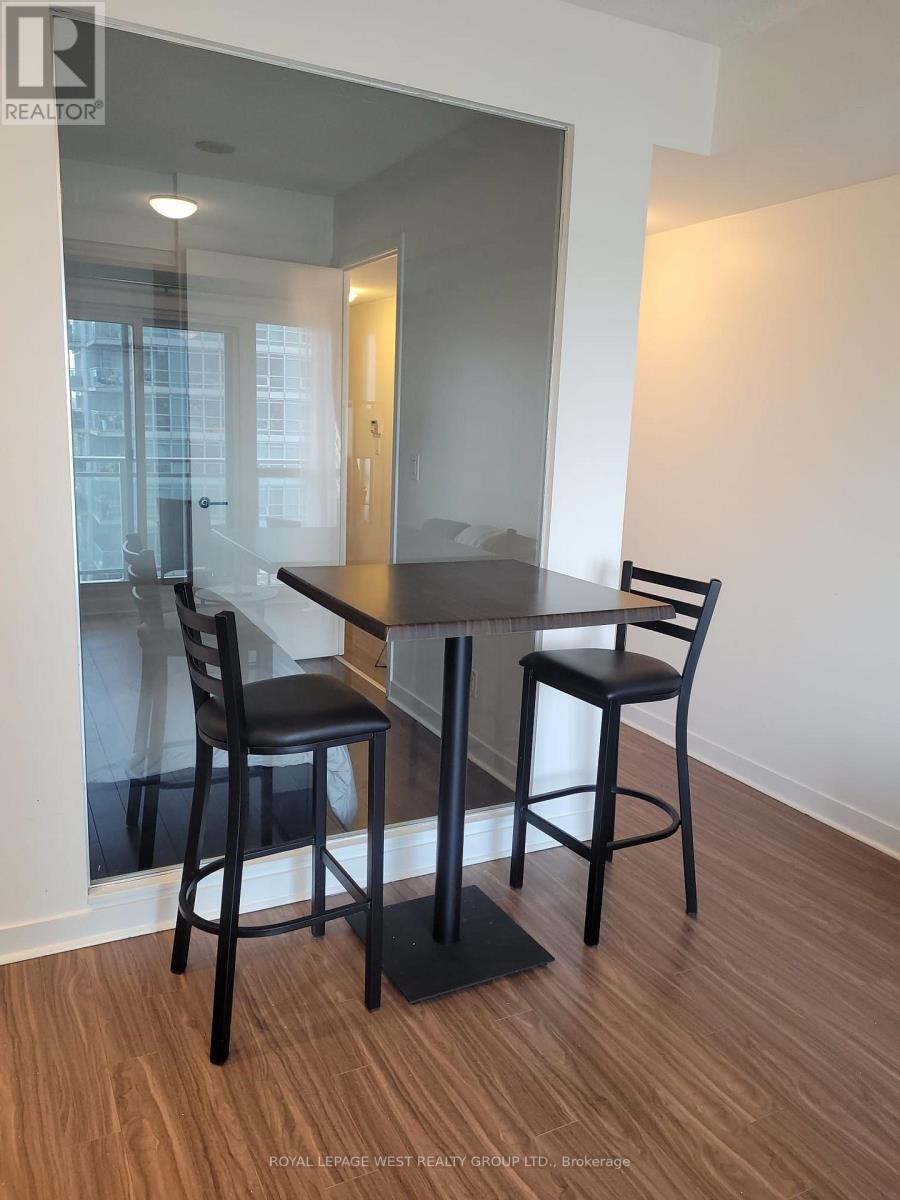 1323 - 165 Legion Road N, Toronto, Ontario M8Y 0A3 - Photo 7 - W14093650