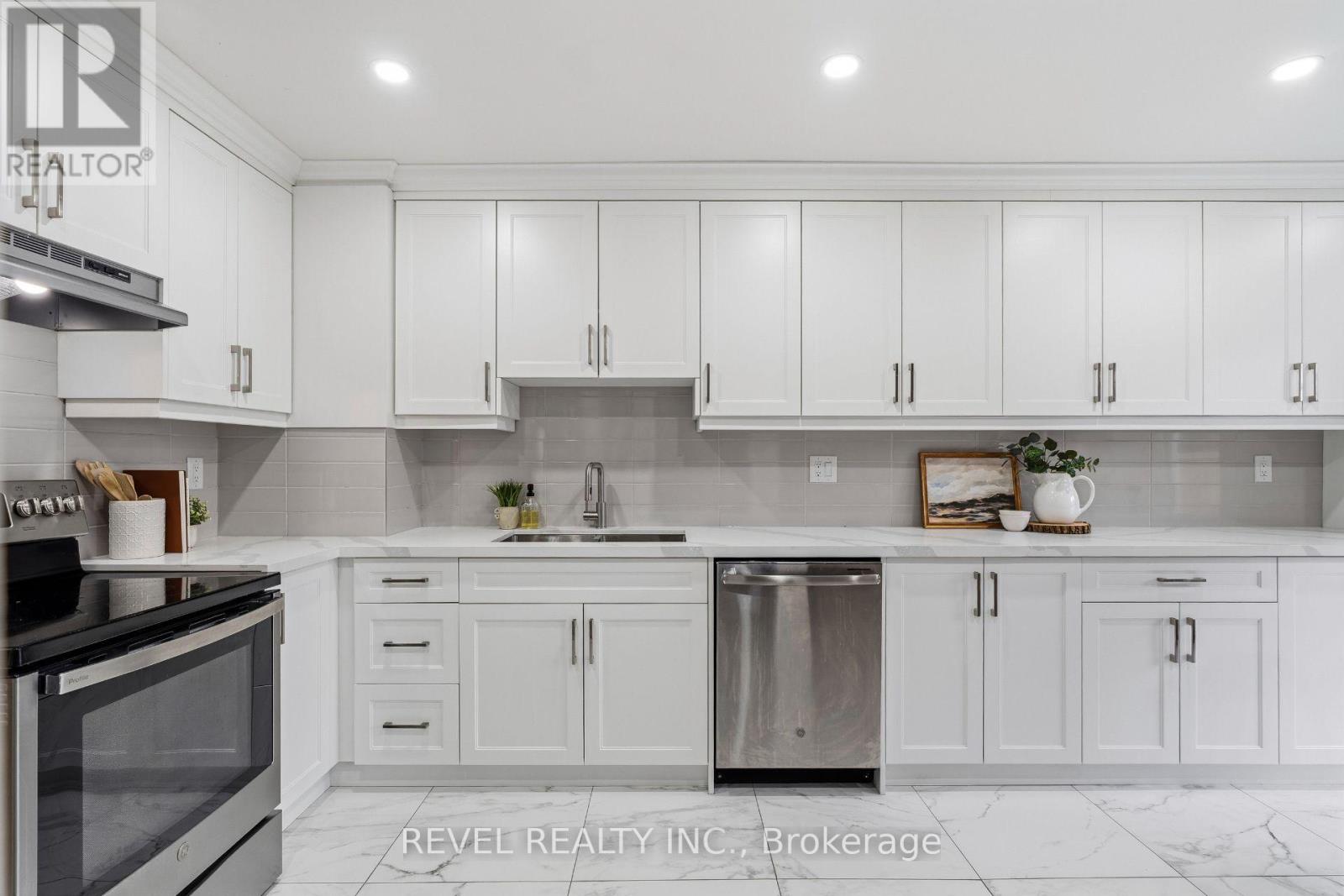 101 Sandmere Avenue, Brampton, Ontario  L6Z 4A5 - Photo 7 - W14093666