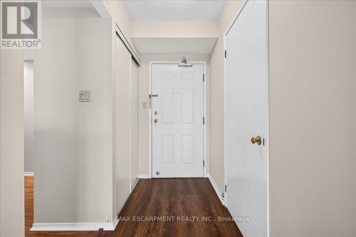 804 - 5080 Pinedale Avenue, Burlington, Ontario  L7L 5V7 - Photo 3 - W14093738