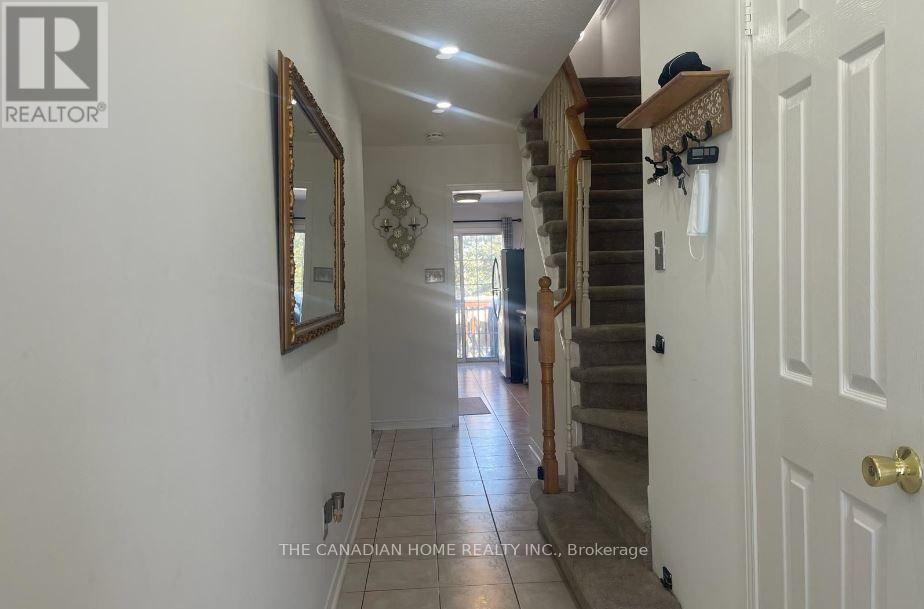 157 Morningmist Street, Brampton, Ontario  L6R 2B6 - Photo 14 - W14093786