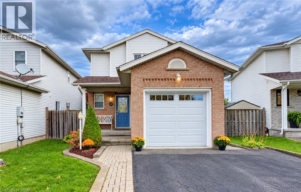 24 White Sands Court, Kitchener, Ontario  N2E 3S4 - Photo 2 - 40872330