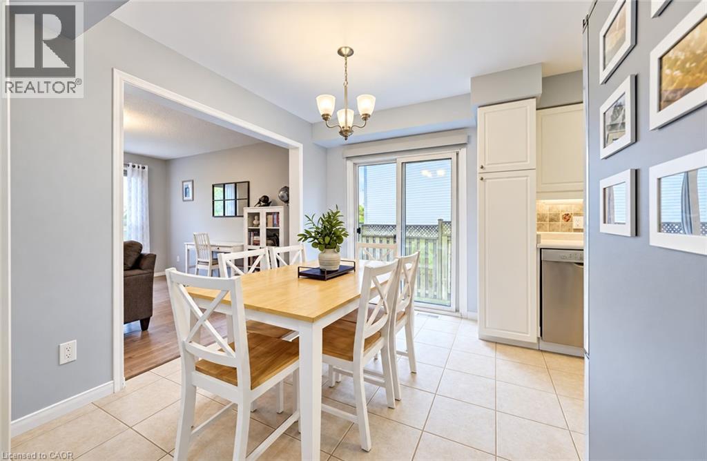 24 White Sands Court, Kitchener, Ontario  N2E 3S4 - Photo 7 - 40872330