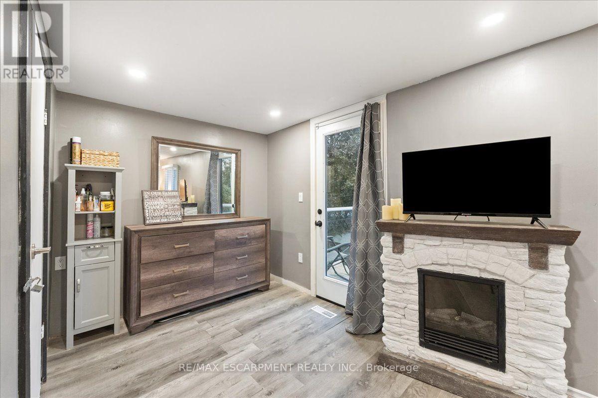 8 First Private Road, Hamilton, Ontario  L8E 5B9 - Photo 28 - X14093668