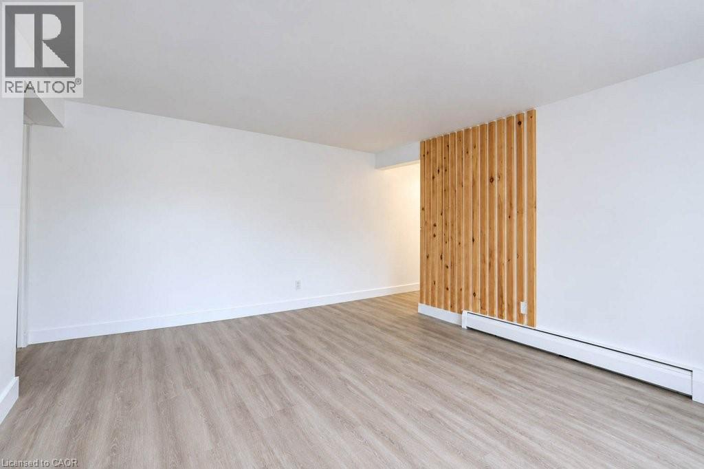 199 Ahrens Street W, Kitchener, Ontario  N2H 4E1 - Photo 20 - 40871455