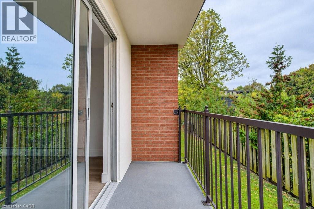 199 Ahrens Street W, Kitchener, Ontario  N2H 4E1 - Photo 18 - 40871455