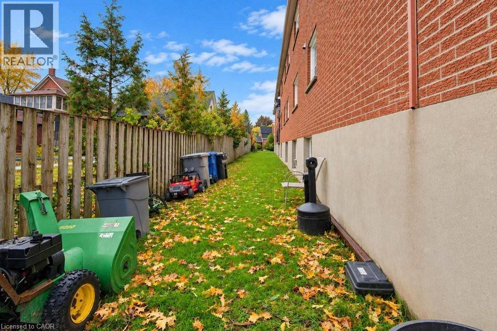199 Ahrens Street W, Kitchener, Ontario  N2H 4E1 - Photo 29 - 40871455