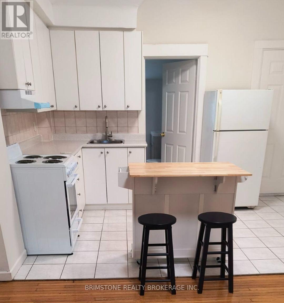 285 Old Weston Road, Toronto, Ontario M6N 3A7 - Photo 8 - W13860666